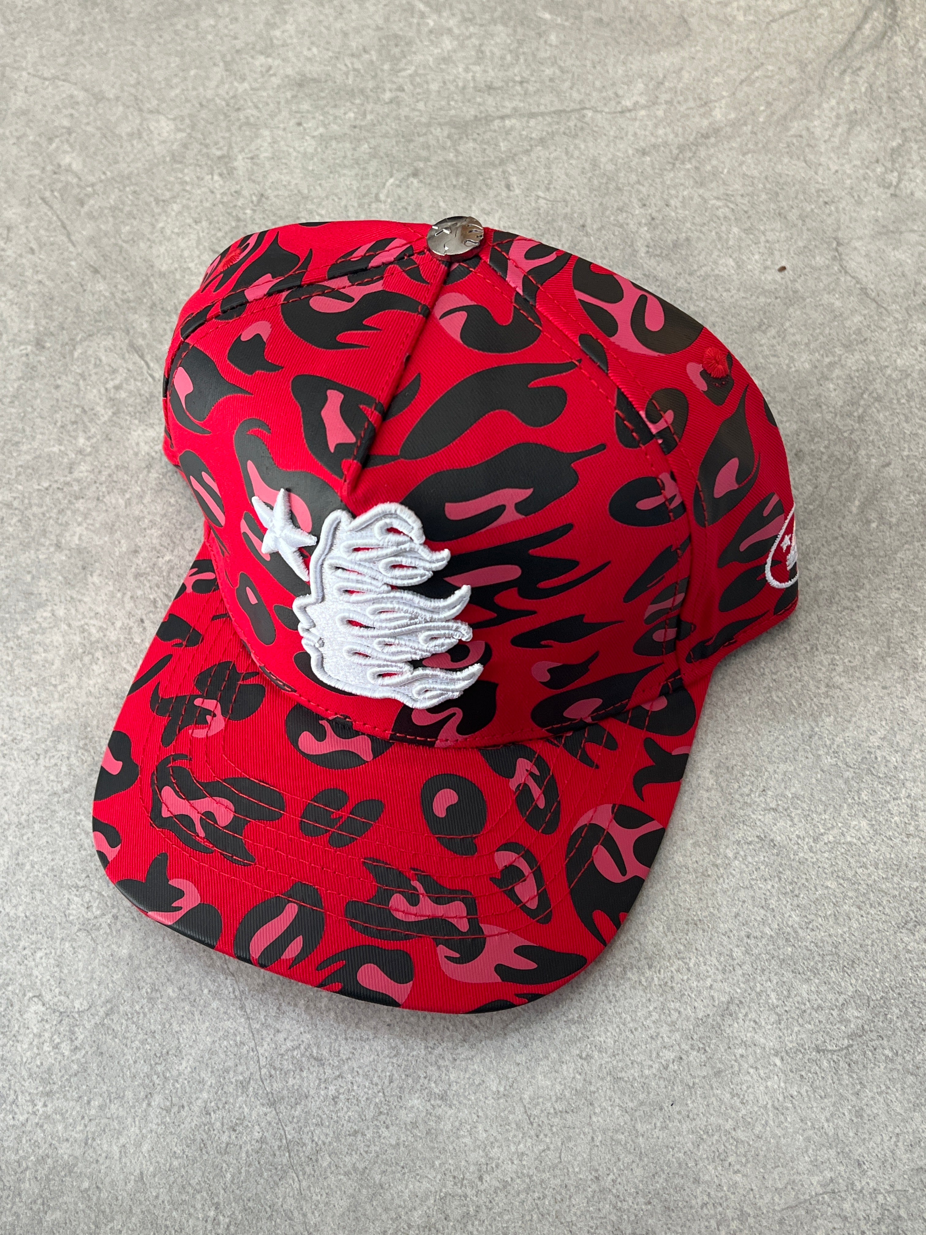 Gorra Hellstar